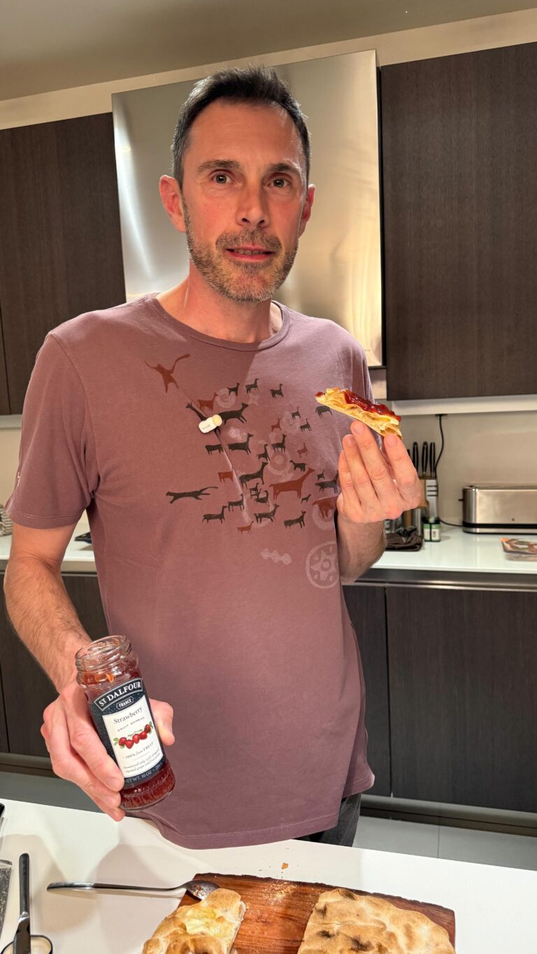 Instagram post from pinsaromanabg. This post is in position 1.