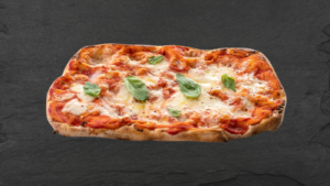 Пинса Маргарита с моцарела, доматен сос, босилек и зехтин